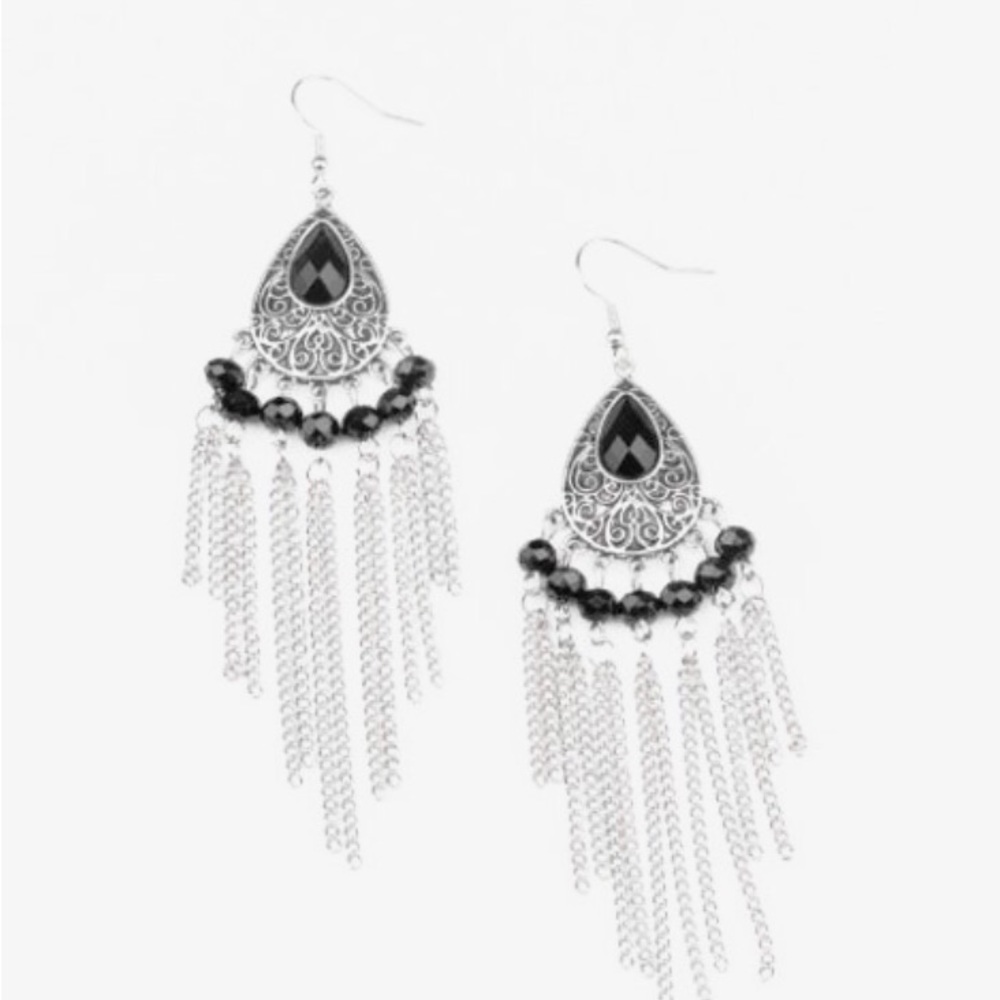 Paparazzi earrings, black with long tassels, smoke free home